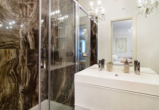 Villa a Capo d´Orlando - Lussuosa villa con piscina a Capo D'Orlando Villa a Capo d´Orlando - Lussuosa villa con piscina a Capo D'Orlando