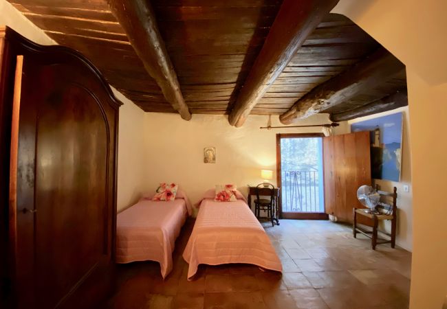 Appartamento a Sperlonga - Palazzo storico indipendente con terrazza sul mare Appartamento a Sperlonga - Palazzo storico indipendente con terrazza sul mare