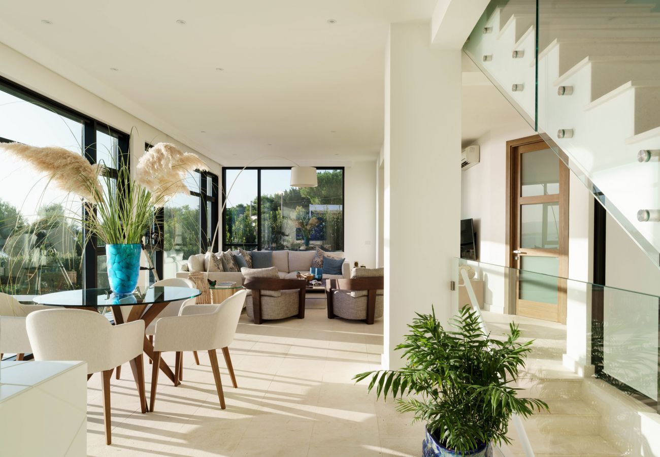 Villa a Siracusa - Villa con piscina ed accesso privato alla scogliera a Siracusa, Sicilia