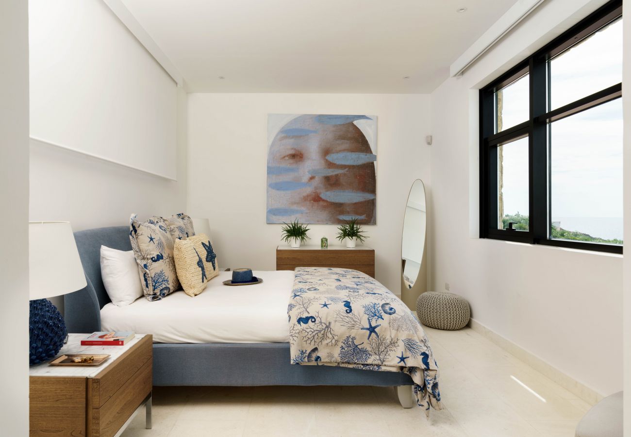 Villa a Siracusa - Villa con piscina ed accesso privato alla scogliera a Siracusa, Sicilia