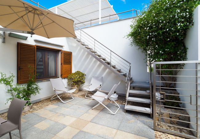 Casa a San Vito Lo Capo - Confortevole casa situata a pochi passi dalla splendida spiaggia di San Vito lo Capo Casa a San Vito Lo Capo - Confortevole casa situata a pochi passi dalla splendida spiaggia di San Vito lo Capo