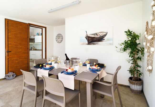 Casa a San Vito Lo Capo - Confortevole casa situata a pochi passi dalla splendida spiaggia di San Vito lo Capo Casa a San Vito Lo Capo - Confortevole casa situata a pochi passi dalla splendida spiaggia di San Vito lo Capo