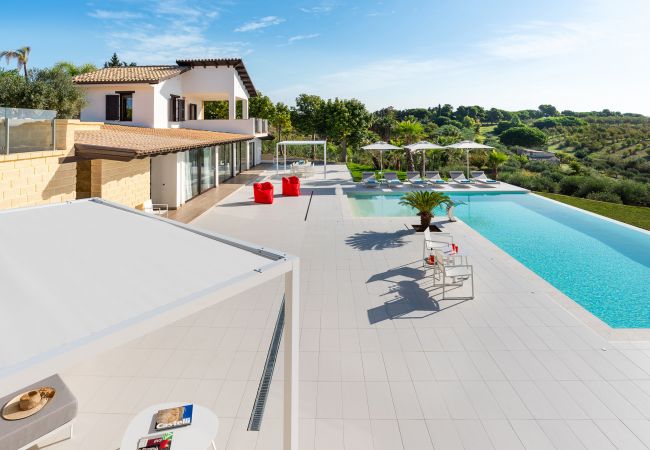 Villa a Ribera - Lussuosa villa con piscina situata nei dintorni di Ribera, Agrigento, Sicily – 6 pax Villa a Ribera - Lussuosa villa con piscina situata nei dintorni di Ribera, Agrigento, Sicily – 6 pax