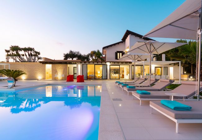 Villa a Ribera - Lussuosa villa con piscina situata nei dintorni di Ribera, Agrigento, Sicily – 6 pax Villa a Ribera - Lussuosa villa con piscina situata nei dintorni di Ribera, Agrigento, Sicily – 6 pax