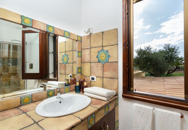Villa a Ribera - Lussuosa villa con piscina situata nei dintorni di Ribera, Agrigento, Sicily – 6 pax Villa a Ribera - Lussuosa villa con piscina situata nei dintorni di Ribera, Agrigento, Sicily – 6 pax