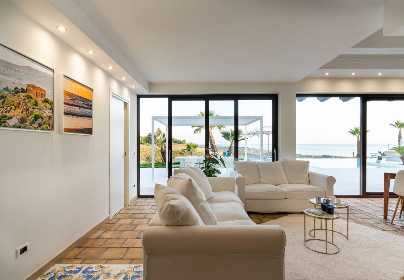 Villa a Ribera - Lussuosa villa con piscina situata nei dintorni di Ribera, Agrigento, Sicily – 6 pax