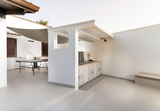 Villa a San Vito Lo Capo - Bella villa con piscina a poche centinaia di metri dalla spiaggia di San Vito Lo Capo Villa a San Vito Lo Capo - Bella villa con piscina a poche centinaia di metri dalla spiaggia di San Vito Lo Capo