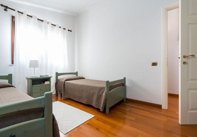 Villa a Paceco - Confortevole villa con piscina situata in splendida posizione panoramica nei dintorni di Trapani Villa a Paceco - Confortevole villa con piscina situata in splendida posizione panoramica nei dintorni di Trapani