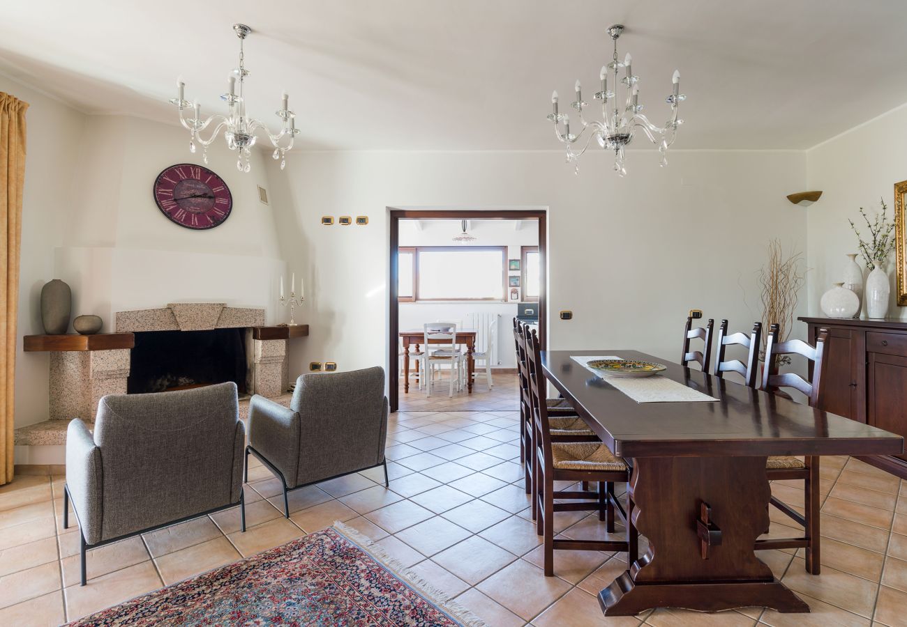 Villa a Paceco - Confortevole villa con piscina situata in splendida posizione panoramica nei dintorni di Trapani