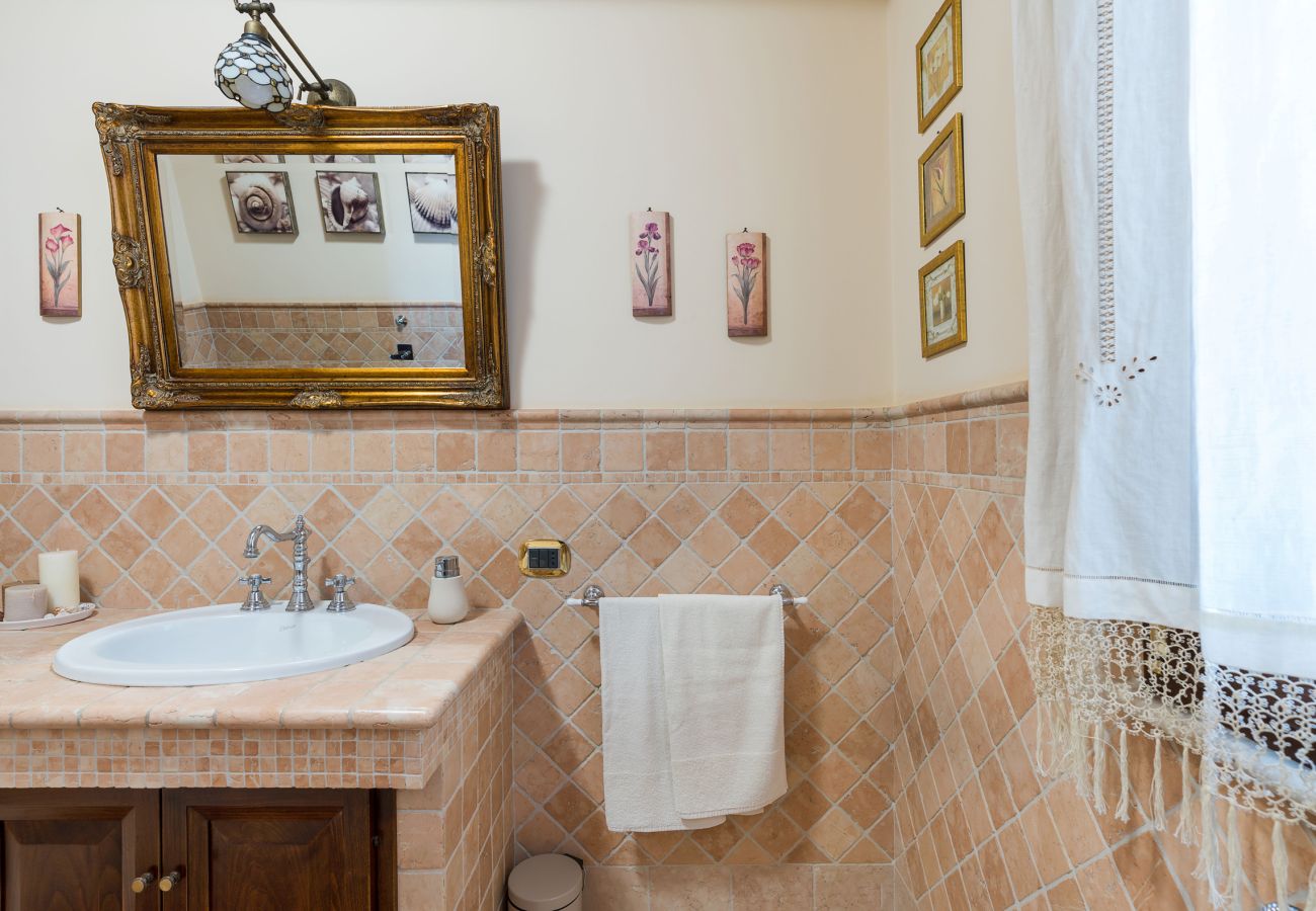 Villa a Paceco - Confortevole villa con piscina situata in splendida posizione panoramica nei dintorni di Trapani