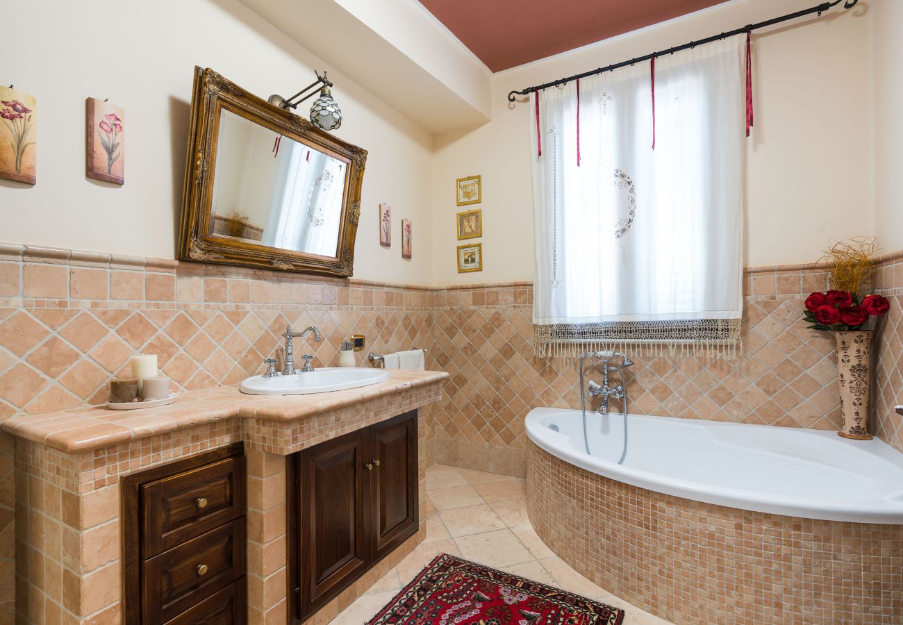 Villa a Paceco - Confortevole villa con piscina situata in splendida posizione panoramica nei dintorni di Trapani