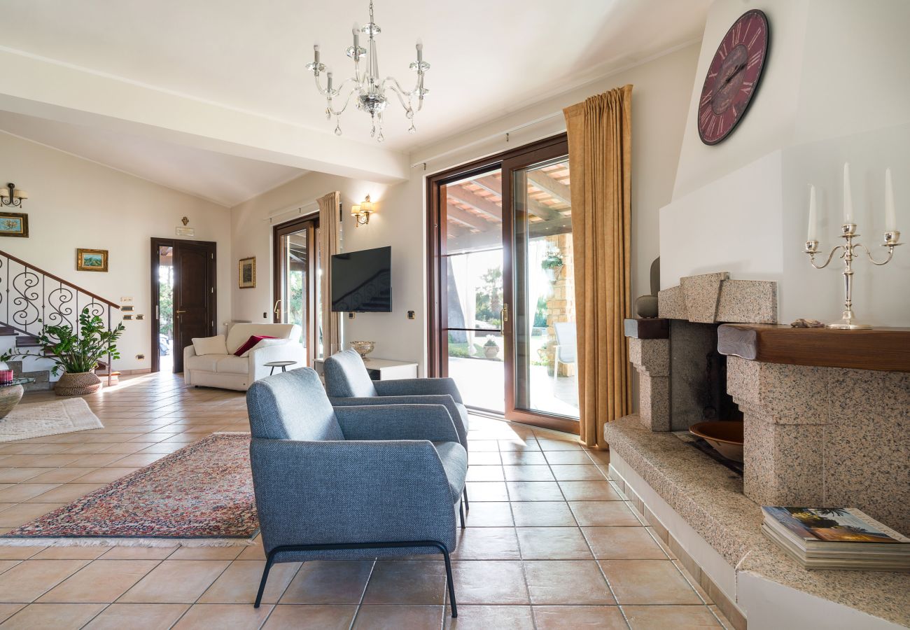 Villa a Paceco - Confortevole villa con piscina situata in splendida posizione panoramica nei dintorni di Trapani