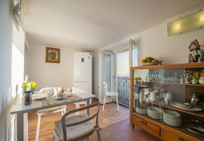 Villa a Praiano - Villa Cimino - Villa con Vista mozzafiato sul Mare Villa a Praiano - Villa Cimino - Villa con Vista mozzafiato sul Mare