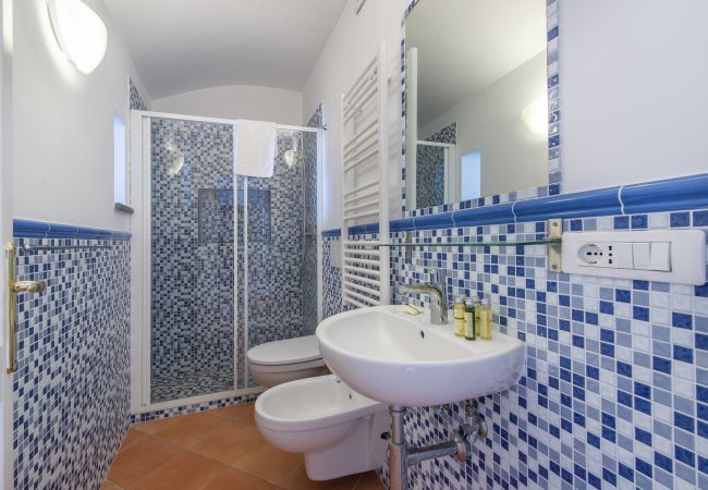 Villa a Praiano - Villa Cimino - Villa con Vista mozzafiato sul Mare Villa a Praiano - Villa Cimino - Villa con Vista mozzafiato sul Mare