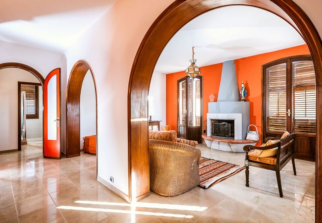 Villa a Custonaci - Villa con piscina privata, fronte mare, a Cornino nei dintorni di Trapani Villa a Custonaci - Villa con piscina privata, fronte mare, a Cornino nei dintorni di Trapani