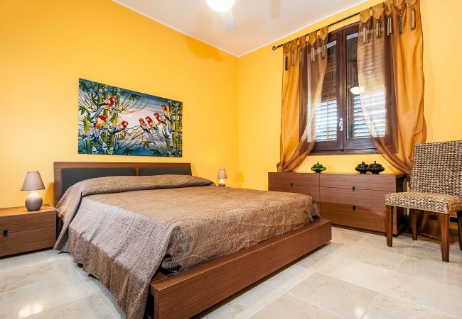 Villa a Custonaci - Villa con piscina privata, fronte mare, a Cornino nei dintorni di Trapani Villa a Custonaci - Villa con piscina privata, fronte mare, a Cornino nei dintorni di Trapani