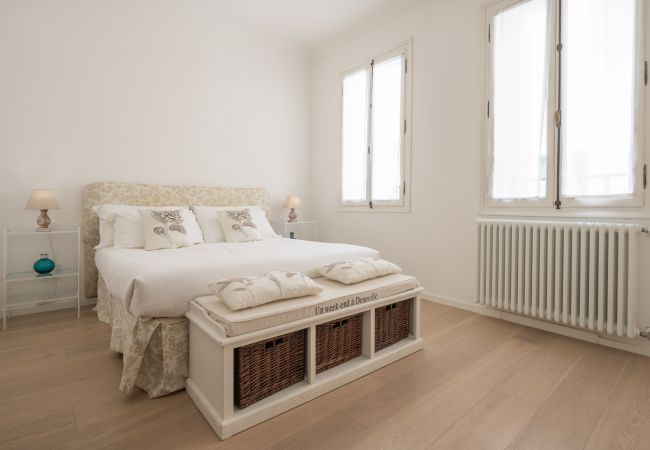 Appartamento a Venezia - Venetian Palace Blue Apartment R&R Appartamento a Venezia - Venetian Palace Blue Apartment R&R