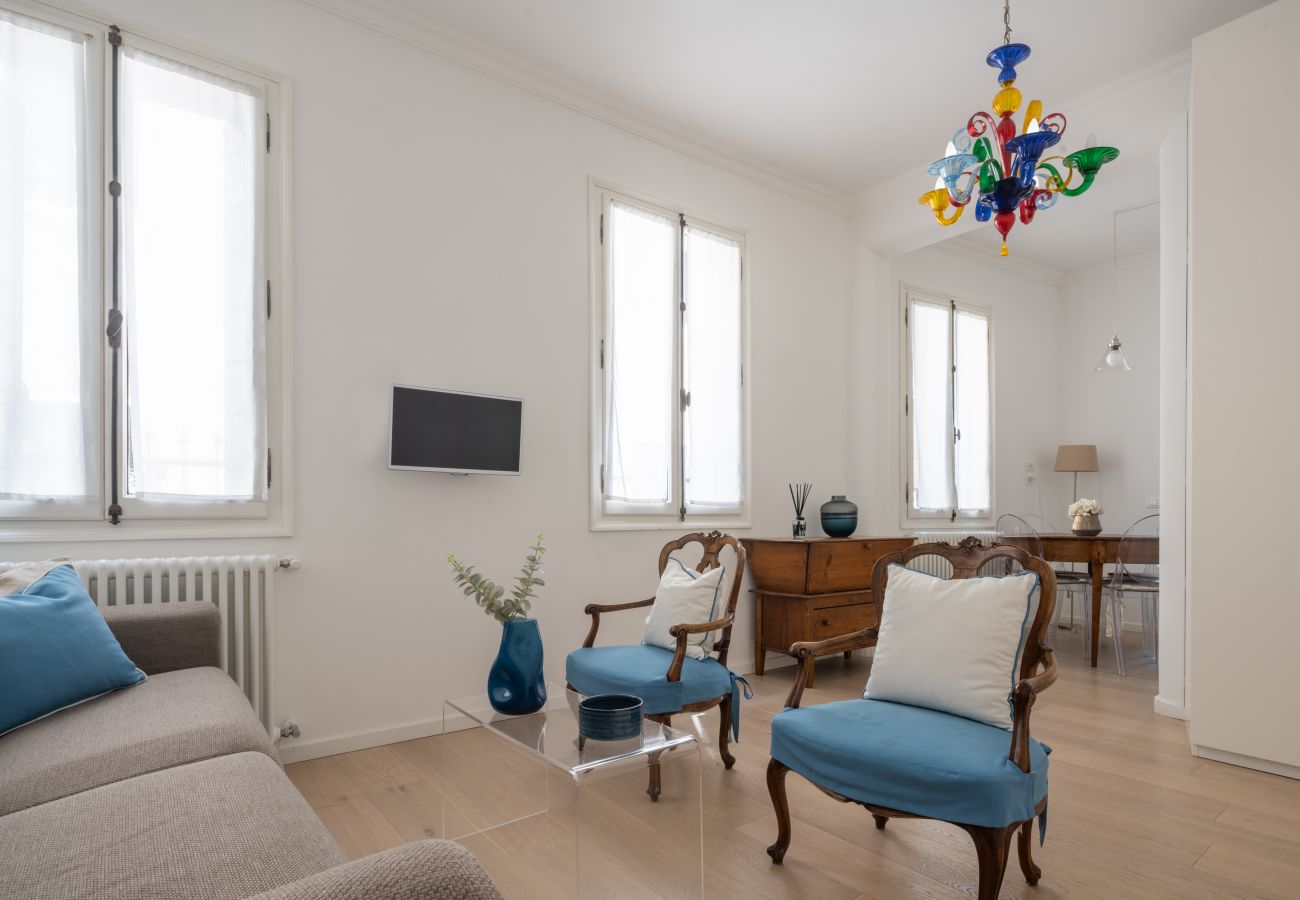Appartamento a Venezia - Venetian Palace Blue Apartment R&R