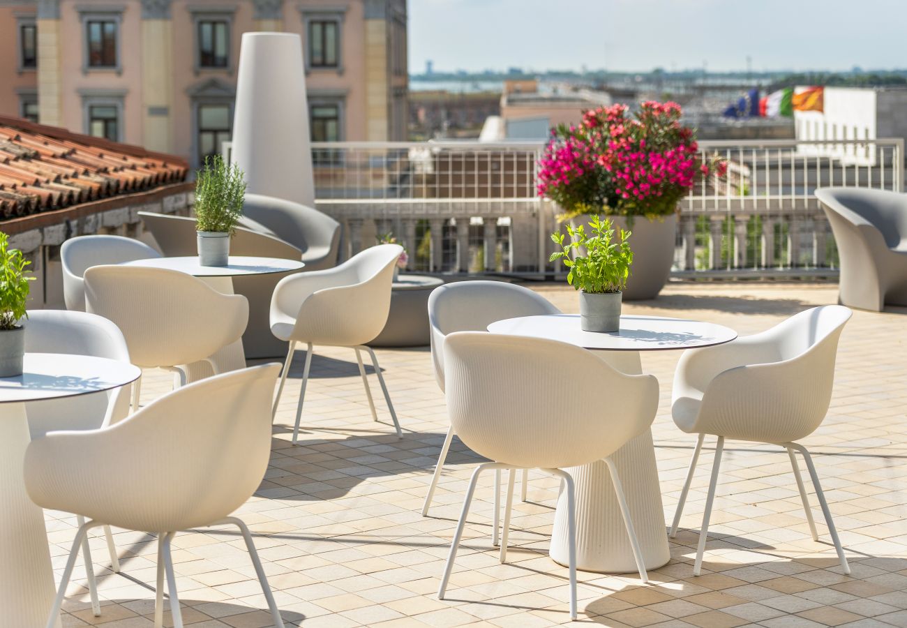 Appartamento a Venezia - Venetian Palace Blue Apartment R&R