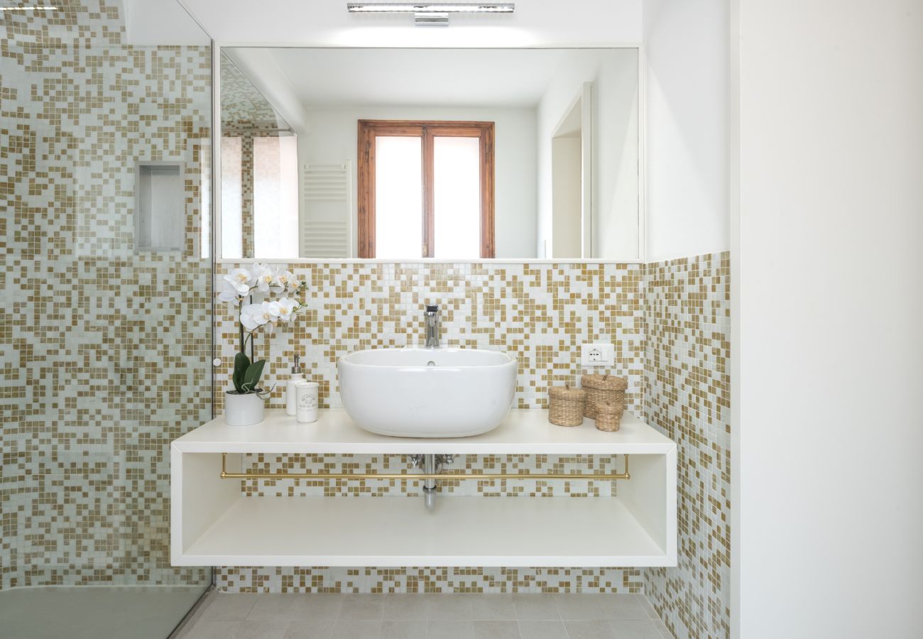 Appartamento a Venezia - Venetian Palace Red Apartment R&R