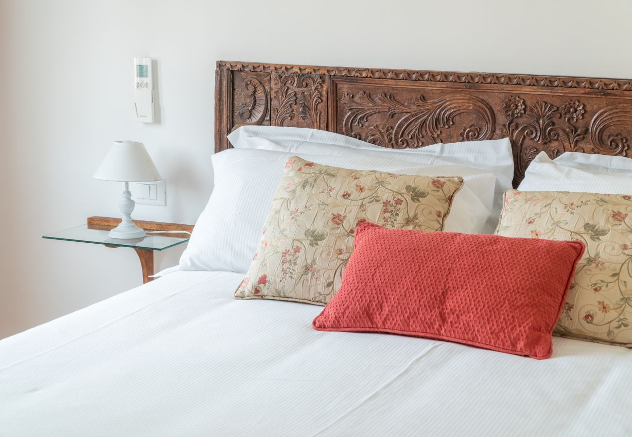 Appartamento a Venezia - Venetian Palace Red Apartment R&R