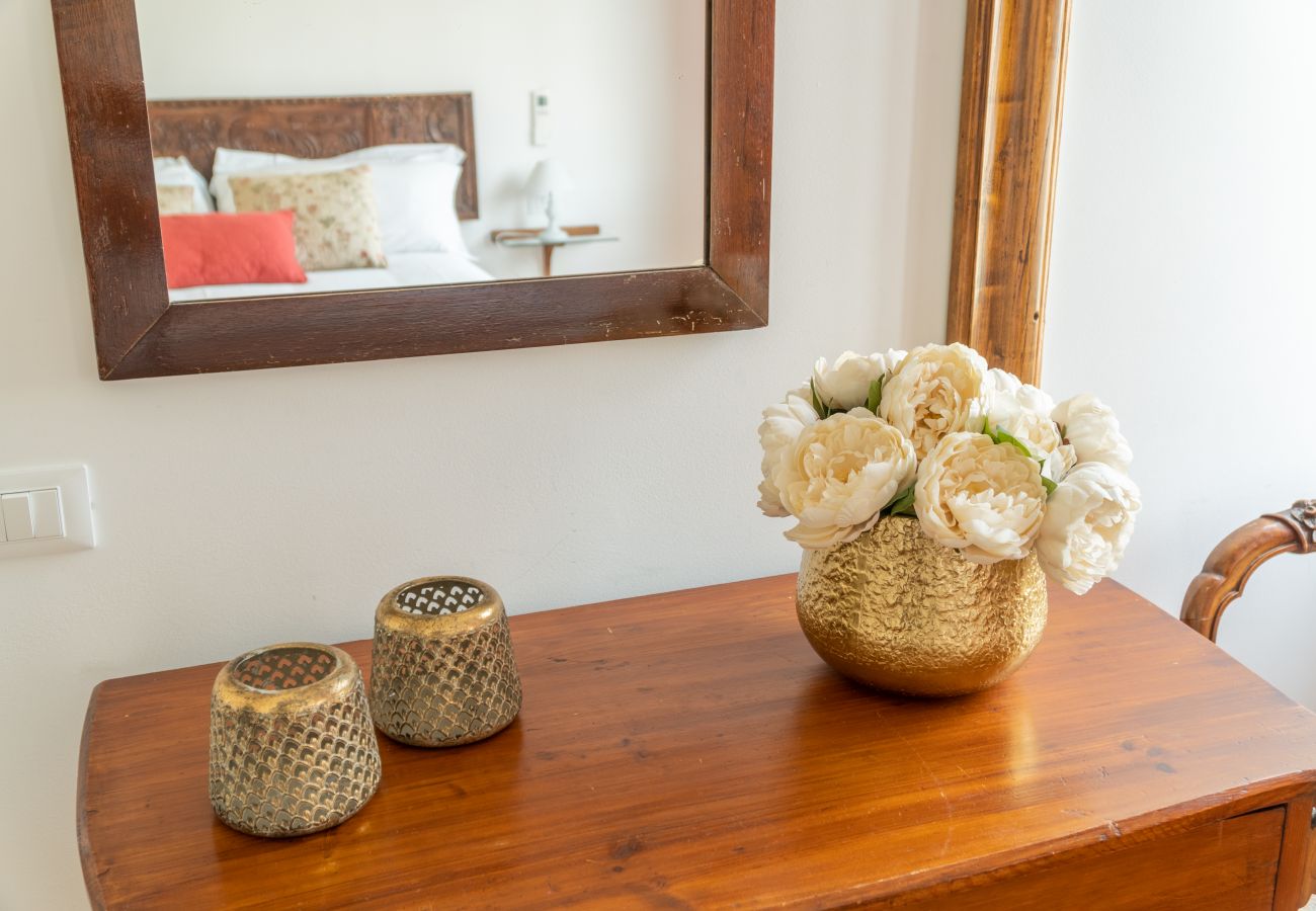 Appartamento a Venezia - Venetian Palace Red Apartment R&R
