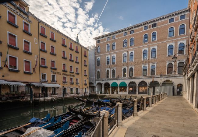 Appartamento a Venezia - Corte Contarina San Marco Apartment R&R Appartamento a Venezia - Corte Contarina San Marco Apartment R&R