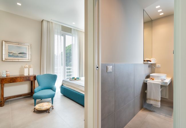 Villa a Stazzo - Lussuosa villa sul mare con piscina privata a Stazzo, Sicilia Villa a Stazzo - Lussuosa villa sul mare con piscina privata a Stazzo, Sicilia