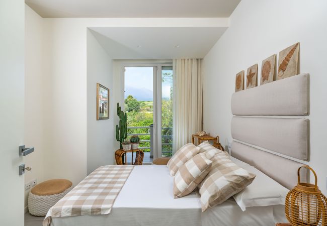 Villa a Stazzo - Lussuosa villa sul mare con piscina privata a Stazzo, Sicilia Villa a Stazzo - Lussuosa villa sul mare con piscina privata a Stazzo, Sicilia