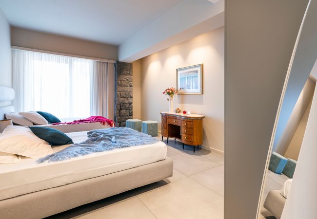 Villa a Stazzo - Lussuosa villa sul mare con piscina privata a Stazzo, Sicilia Villa a Stazzo - Lussuosa villa sul mare con piscina privata a Stazzo, Sicilia