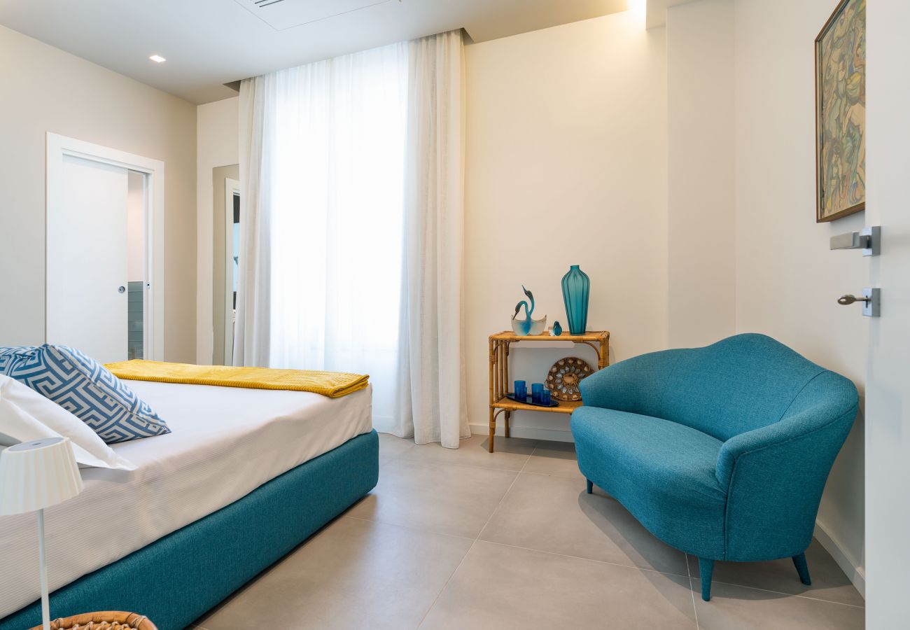 Villa a Stazzo - Lussuosa villa sul mare con piscina privata a Stazzo, Sicilia