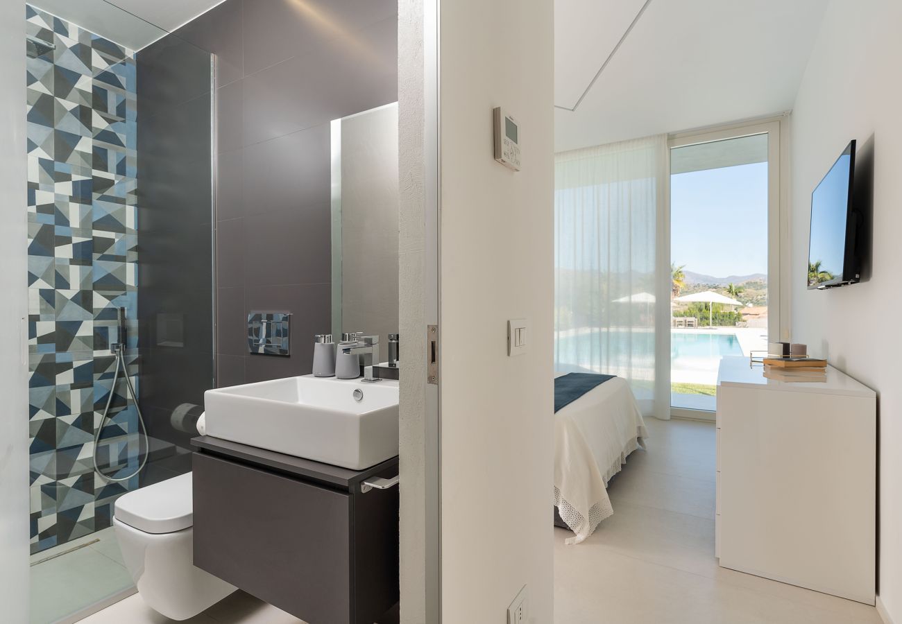 Villa a Calatabiano - Lussuosa villa con piscina vicino Taormina, Sicilia