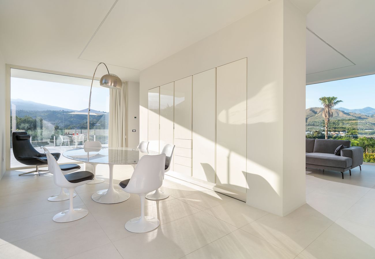 Villa a Calatabiano - Lussuosa villa con piscina vicino Taormina, Sicilia
