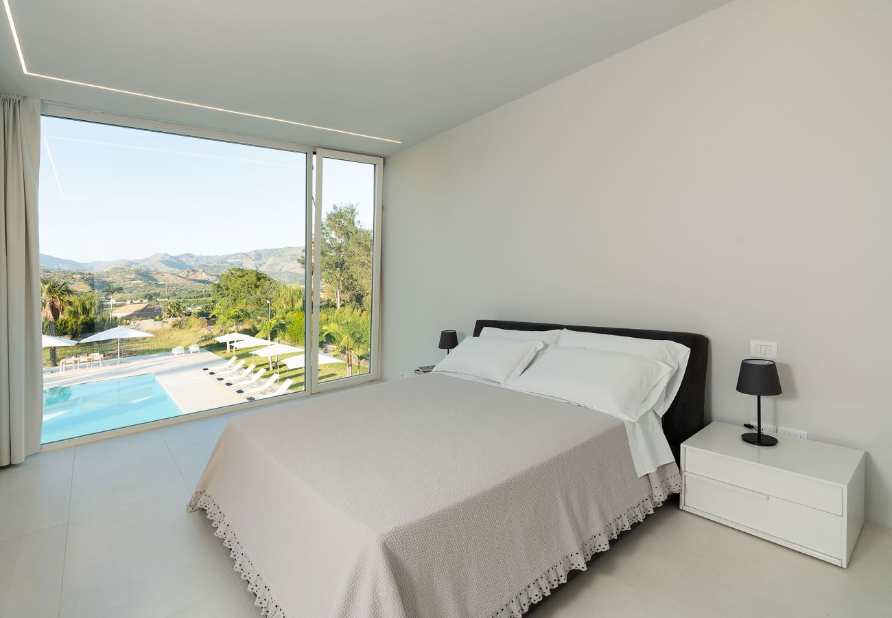 Villa a Calatabiano - Lussuosa villa con piscina vicino Taormina, Sicilia