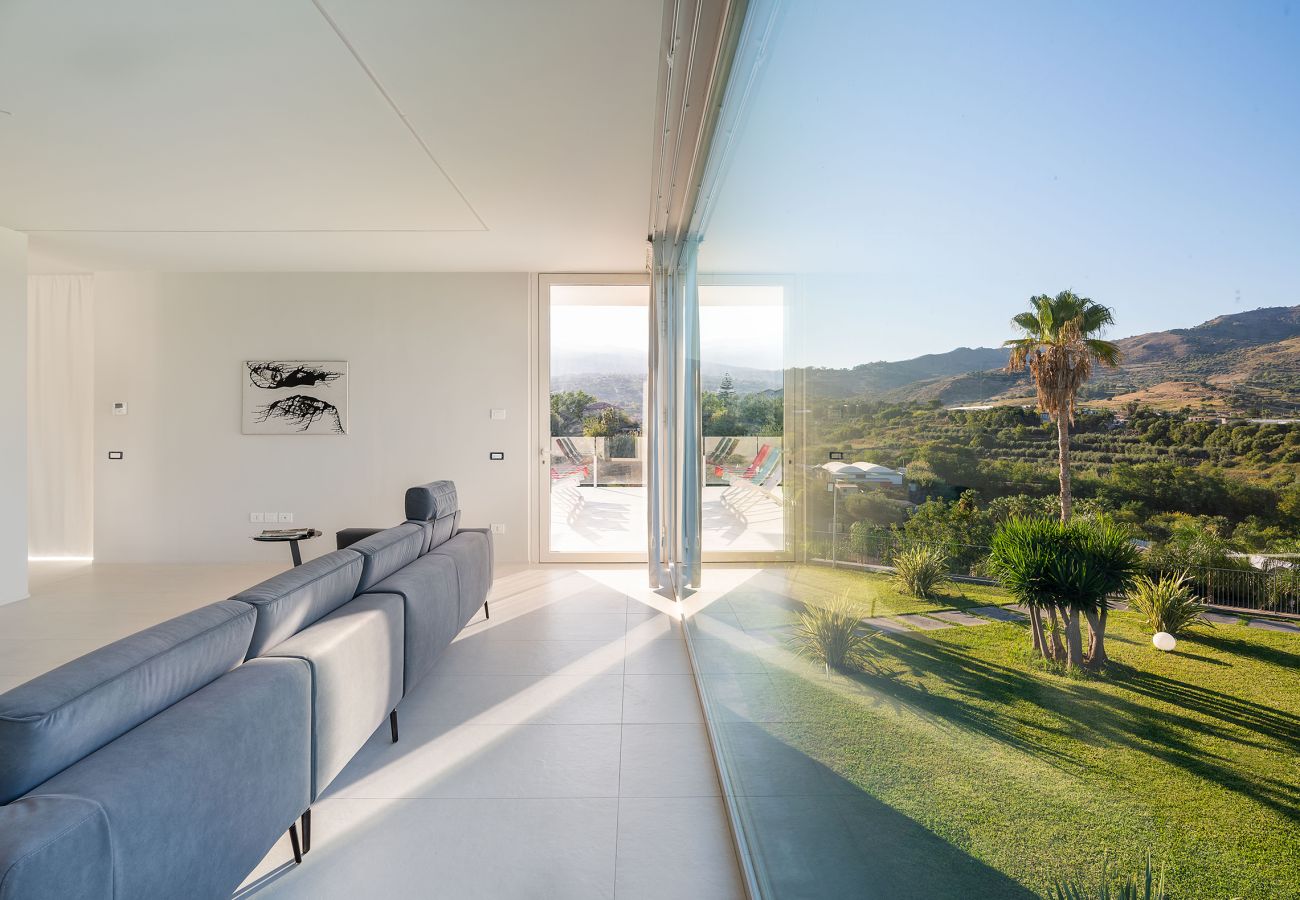 Villa a Calatabiano - Lussuosa villa con piscina vicino Taormina, Sicilia