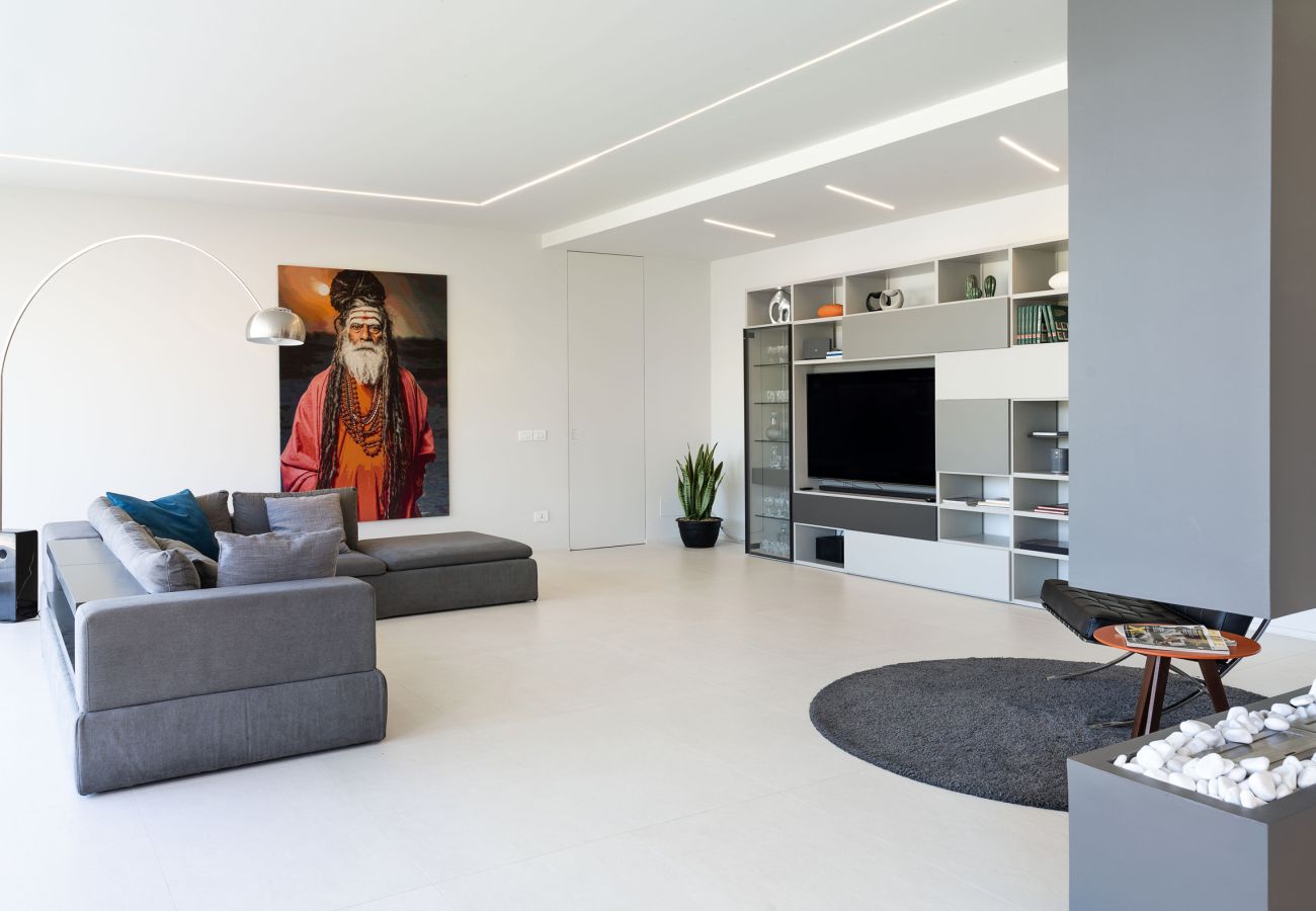 Villa a Calatabiano - Lussuosa villa con piscina vicino Taormina, Sicilia