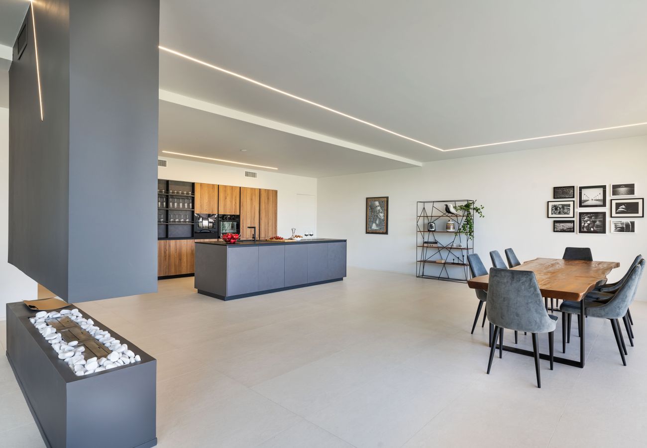 Villa a Calatabiano - Lussuosa villa con piscina vicino Taormina, Sicilia