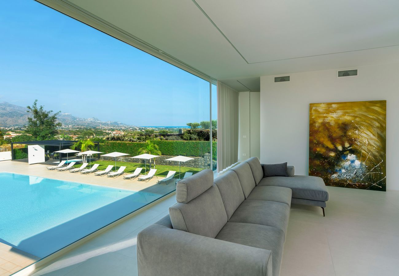 Villa a Calatabiano - Lussuosa villa con piscina vicino Taormina, Sicilia