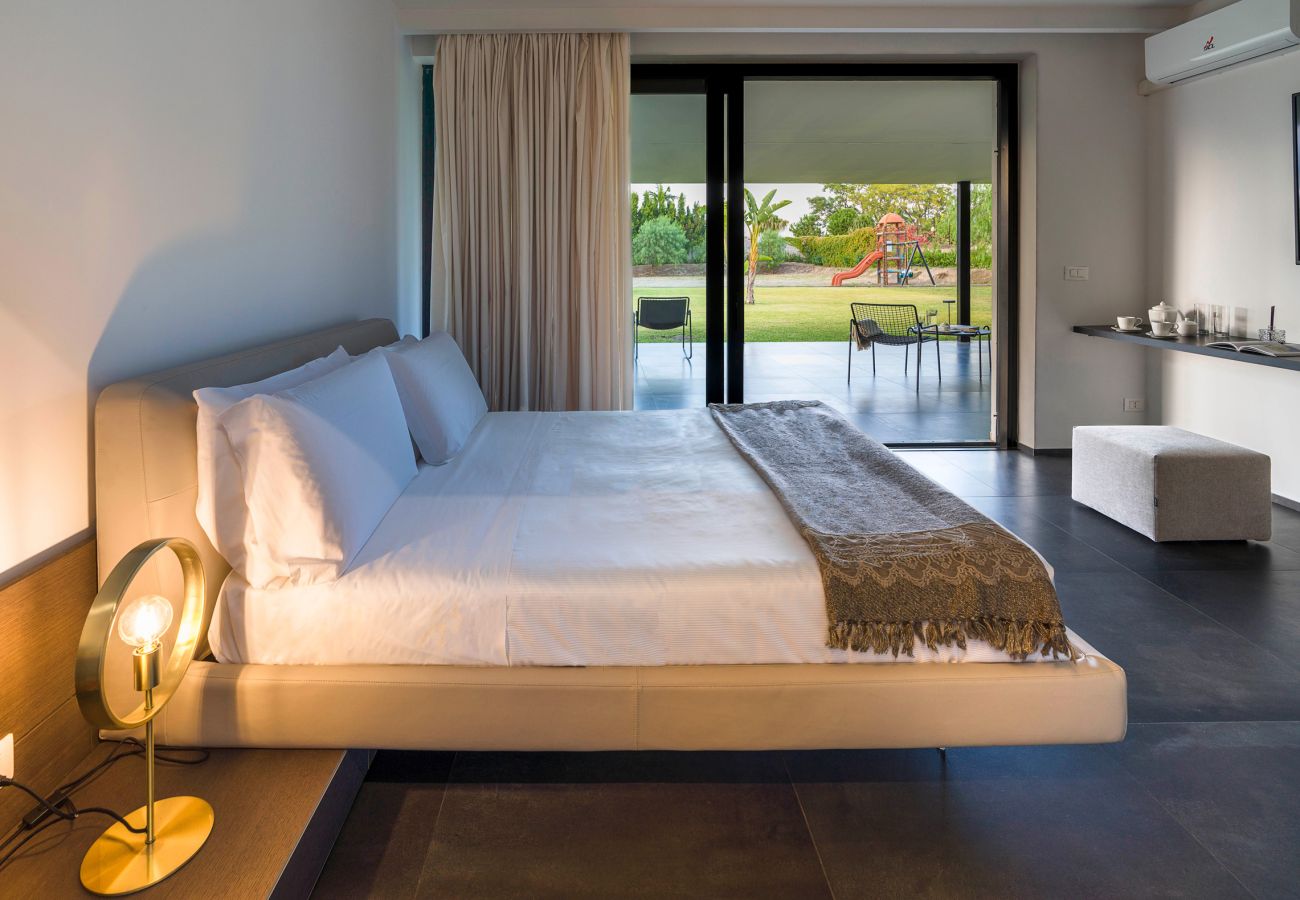 Villa a Calatabiano - Lussuosa villa con piscina vicino Taormina, Sicilia