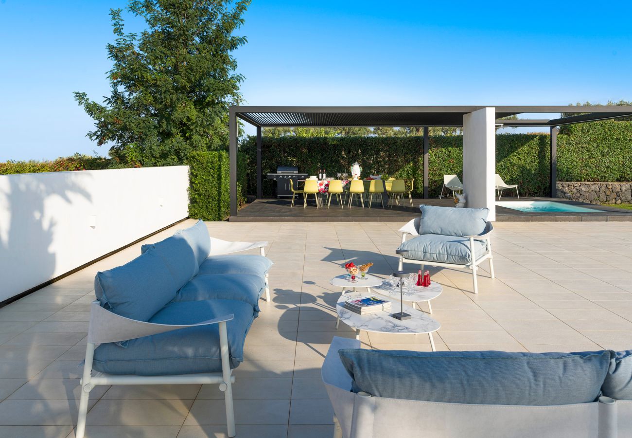 Villa a Calatabiano - Lussuosa villa con piscina vicino Taormina, Sicilia