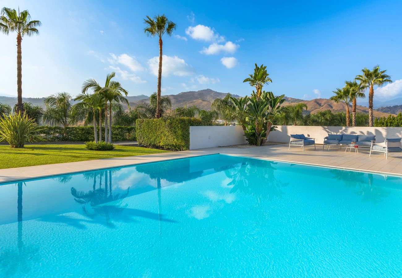 Villa a Calatabiano - Lussuosa villa con piscina vicino Taormina, Sicilia