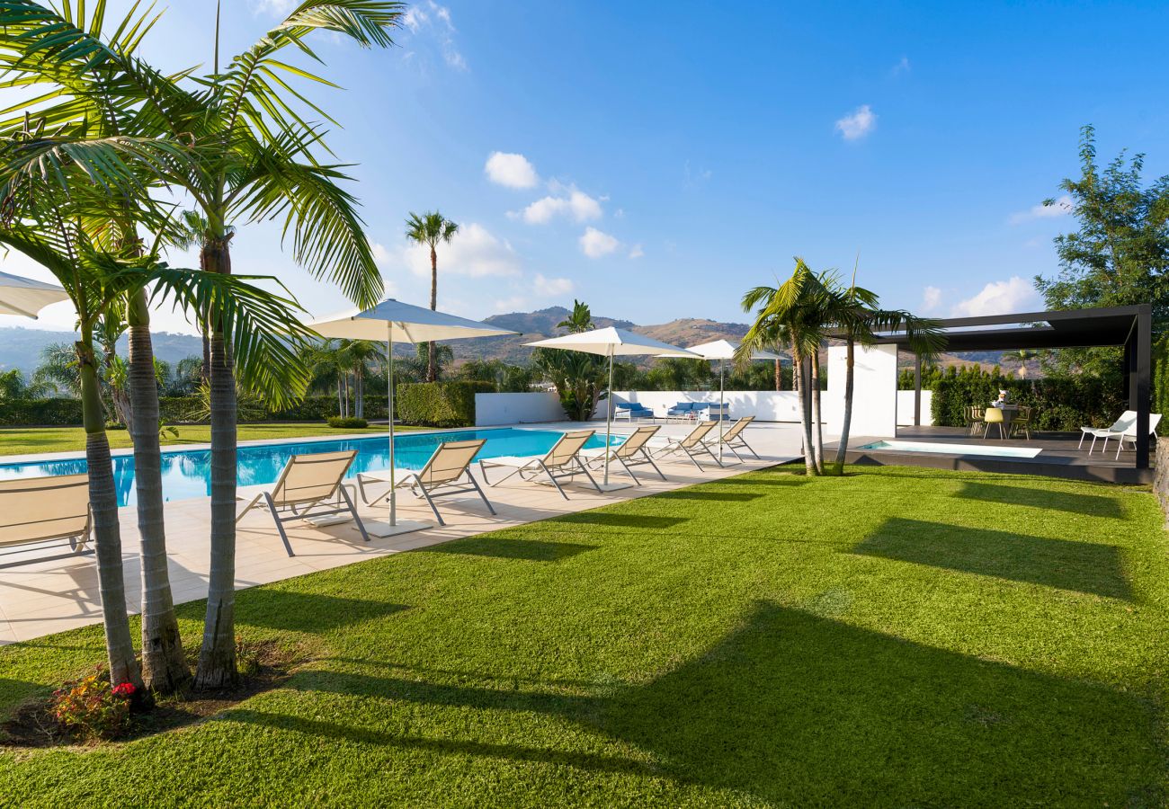 Villa a Calatabiano - Lussuosa villa con piscina vicino Taormina, Sicilia