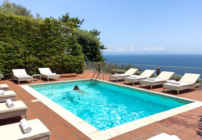 Villa a Amalfi - Villa Bijoux - Lussuosa Villa Vista Mare Villa a Amalfi - Villa Bijoux - Lussuosa Villa Vista Mare