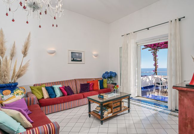 Villa a Amalfi - Villa Bijoux - Lussuosa Villa Vista Mare Villa a Amalfi - Villa Bijoux - Lussuosa Villa Vista Mare