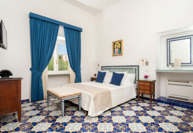 Villa a Amalfi - Villa Bijoux - Lussuosa Villa Vista Mare Villa a Amalfi - Villa Bijoux - Lussuosa Villa Vista Mare