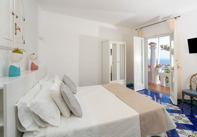 Villa a Amalfi - Villa Bijoux - Lussuosa Villa Vista Mare Villa a Amalfi - Villa Bijoux - Lussuosa Villa Vista Mare
