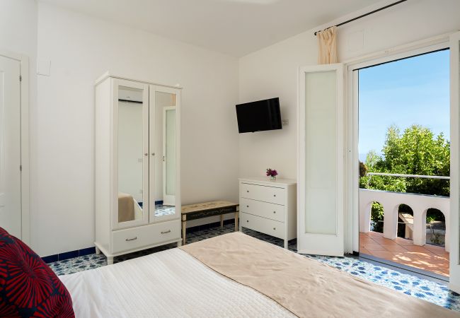 Villa a Amalfi - Villa Bijoux - Lussuosa Villa Vista Mare Villa a Amalfi - Villa Bijoux - Lussuosa Villa Vista Mare