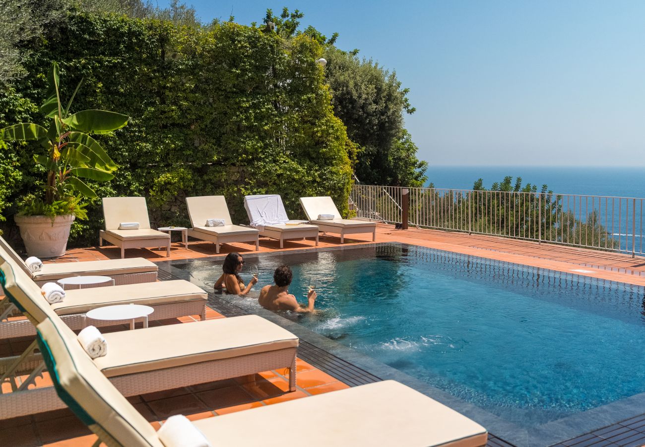 Villa a Amalfi - Villa Bijoux - Lussuosa Villa Vista Mare
