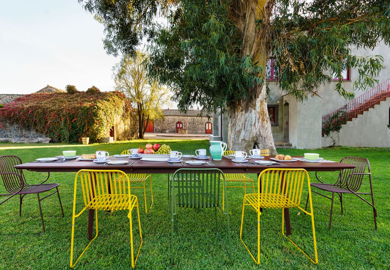 Villa a Castiglione di Sicilia - Esclusiva villa con piscina vicino Castiglione di Sicilia, Etna