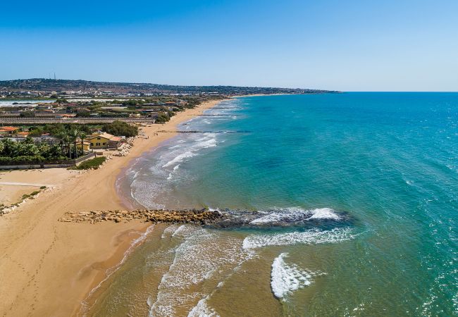 Villa a Donnalucata - Villa sul mare nei dintorni di Donnalucata, Sicilia Villa a Donnalucata - Villa sul mare nei dintorni di Donnalucata, Sicilia